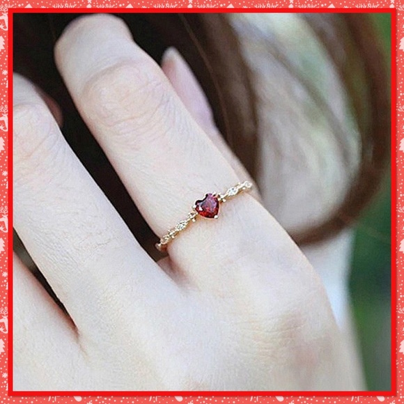 ❤️Cute & Dainty Heart Shaped Ruby Ring❤️ - Picture 3 of 4